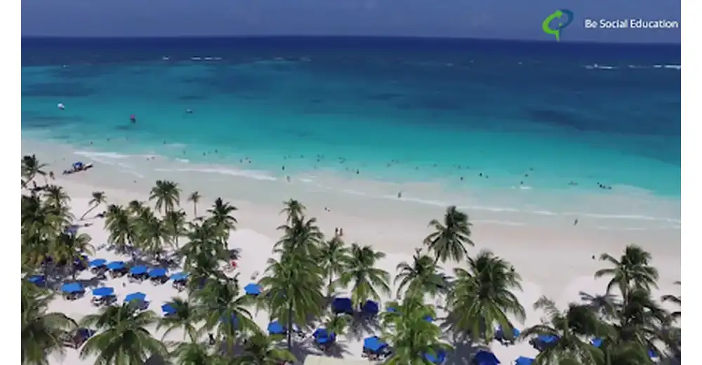 Be Social Playa del Carmen